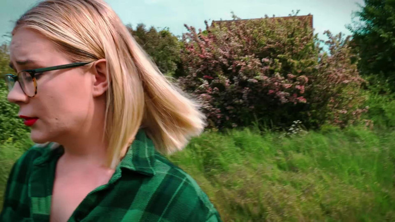 JessieHH: Aku bahkan nggak bisa jalan-jalan tanpa dilecehkan