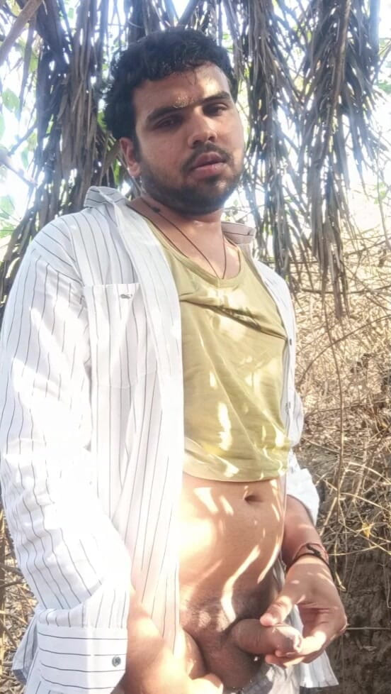 IsmaatDeva: Whitish Cream Peeing in Forest Alone