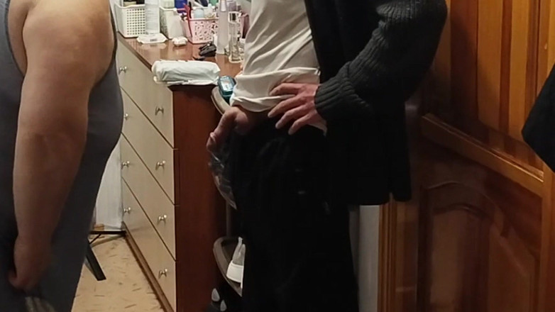 Zona901: Tchýně kurýr se sexem