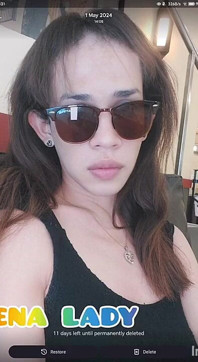 在我娘娘腔出去的时候撸管