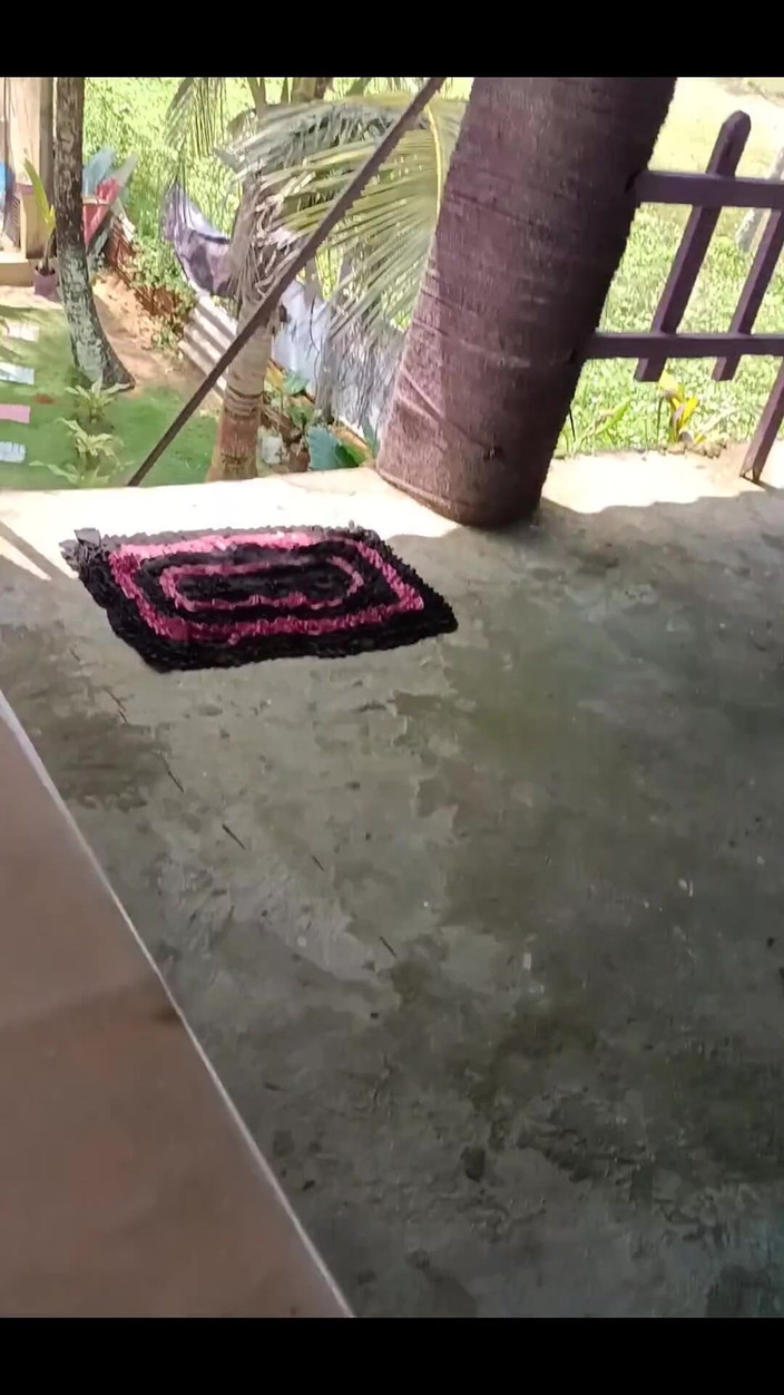 FrauleinP: 책을 읽는 동안 필사적으로 얻었다.