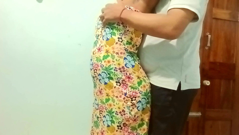 Popmini: 印度已婚 bhabhi reshma 浪漫口交和热辣性爱