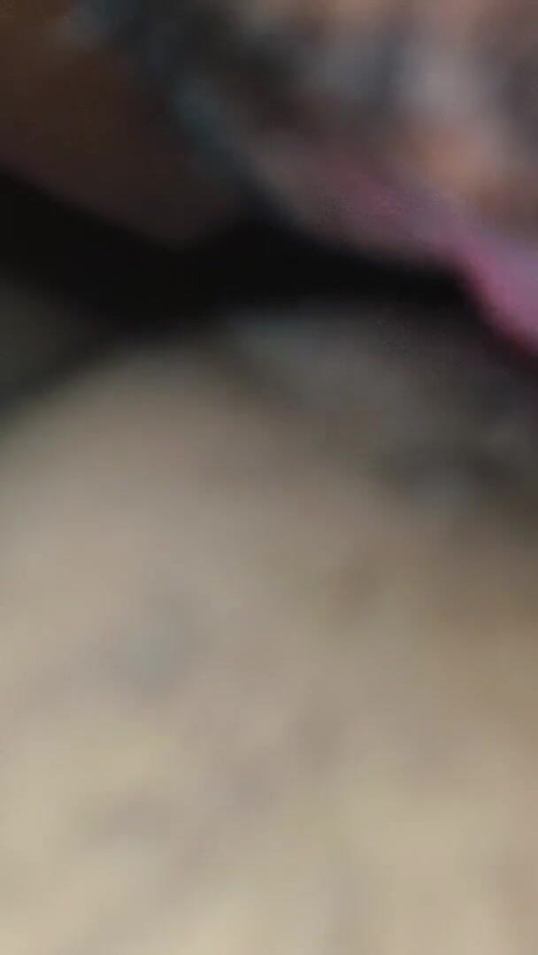 CloudyPush59: Telugu tante op gouden blouse rode saree