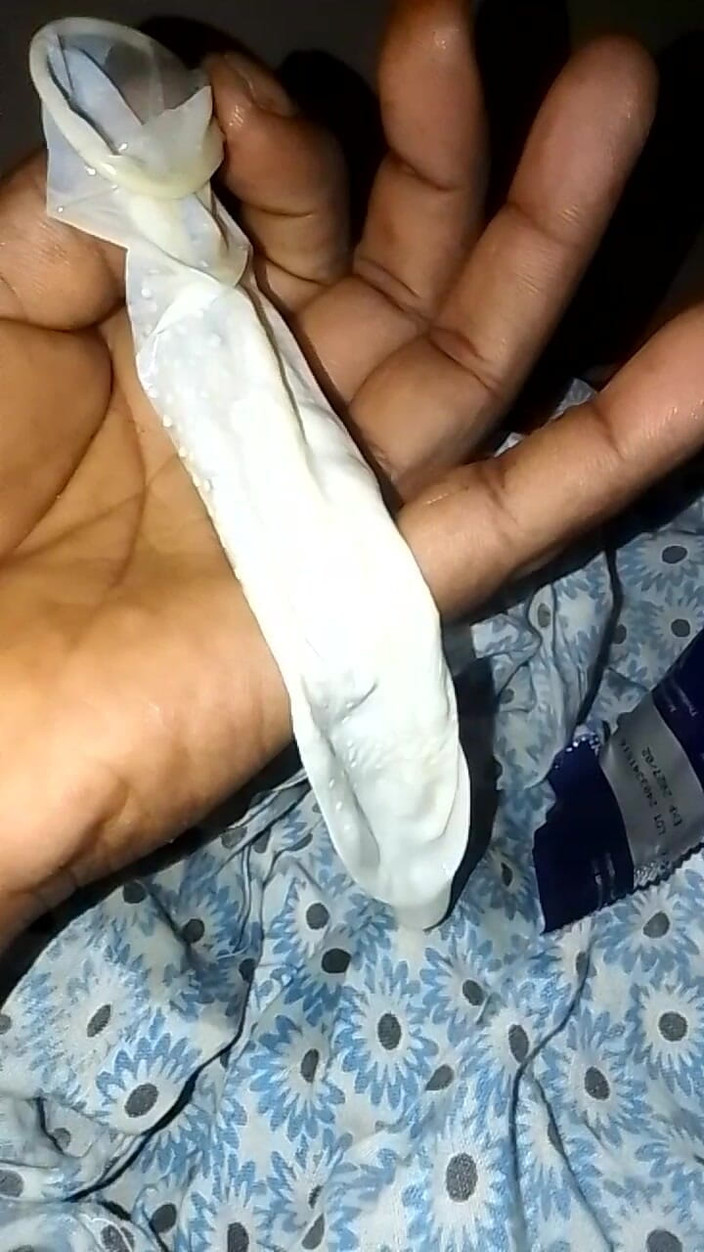 Jaanu294: 我的继兄弟，我的继妹，抚摸，以及上面的床