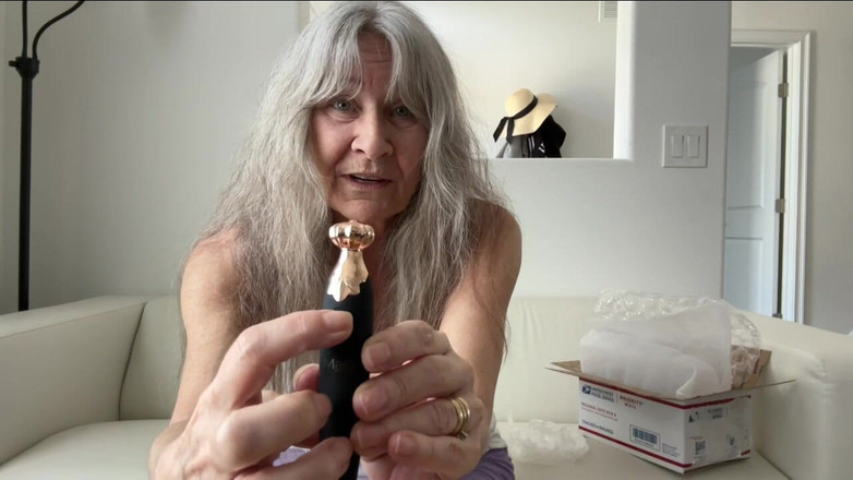 Leilani Lei: 解装汽器