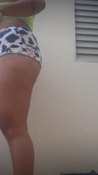 Uta de Quintal: A mia moglie piace solo pensare ai vicini che la guardano nuda!