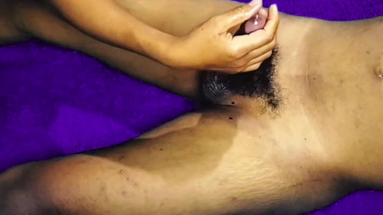 Soematra Couple: बहनें सिखाती हैं कि हाथों से सबसे अच्छी चुदाई कैसे दी जाए