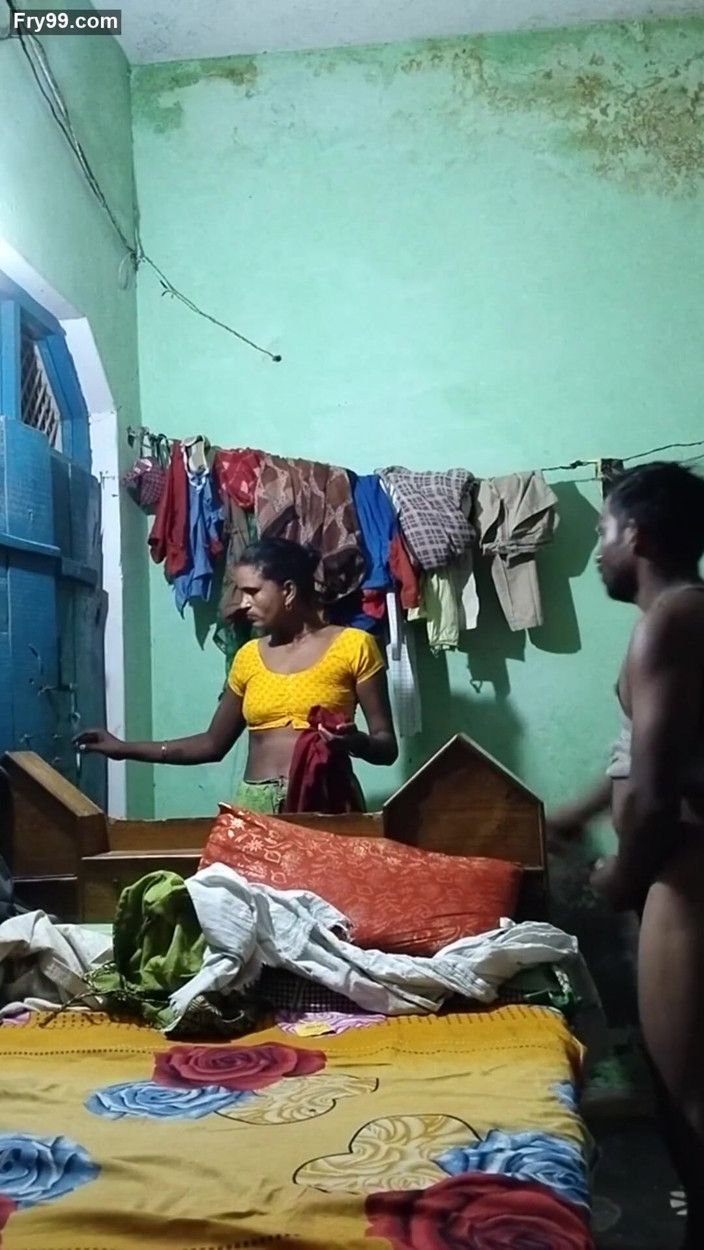 YangZi 69: मेरी चूत चाटो और मुझे चोदो मैं अभी बहुत कामुक हूं