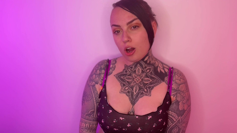 Miss Valentina: 흑인 대물 자지에게 입