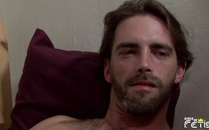 Gay Diaries: Mature man and young guy get their big dicks blowed...