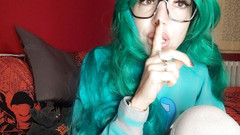 savannahamatoriale: Zmlkni! Macecha nás možná uvidí!