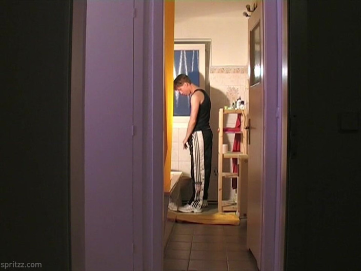 Spritzz: Svíčka vzadu