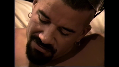 Mon Amie: 病んだ変態男たちのグループ