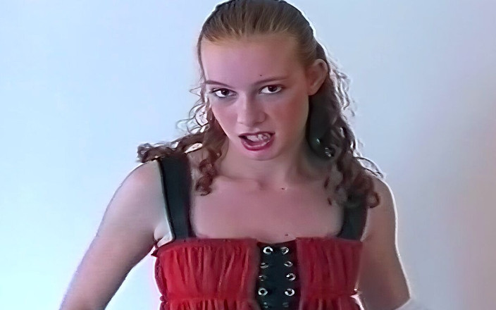 Real Sex Pass: 발정난 빨간 머리 여친을 붙잡고 노는 남친