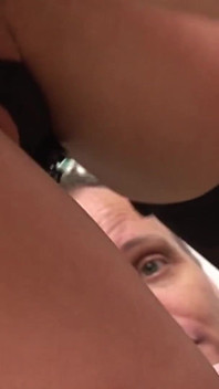 Amas De Casa Infieles Escena 2_blonde MILF Con Grandes Tetas Paige Ashley Se La Follan Con Su Marido Viendo