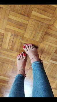 Hello Foot Lovers