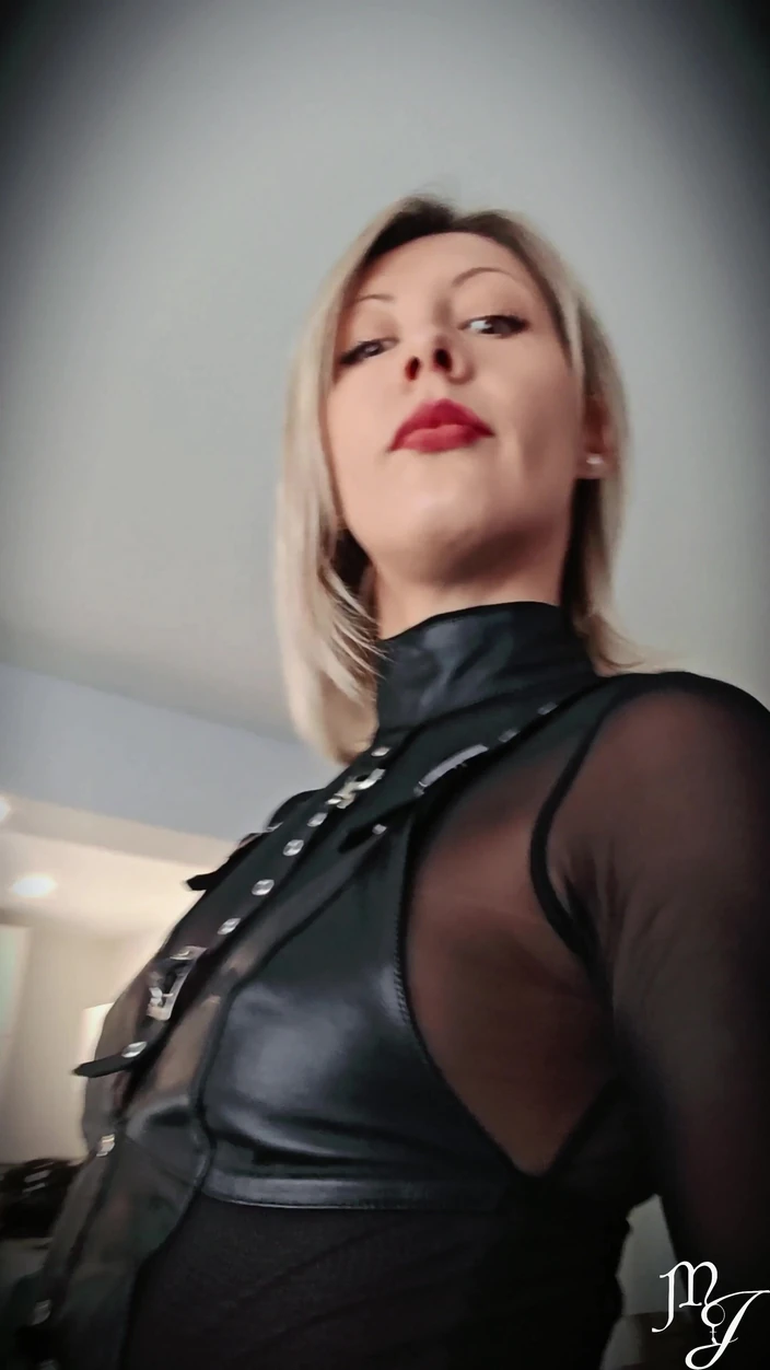 DeesseJulia: Outfit: Nylon Pantyhose Catsuit &amp; High Heels - Mistress Julia