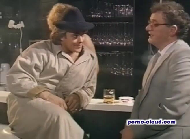 Porno Cloud: Pokaż dziewczynę buisines