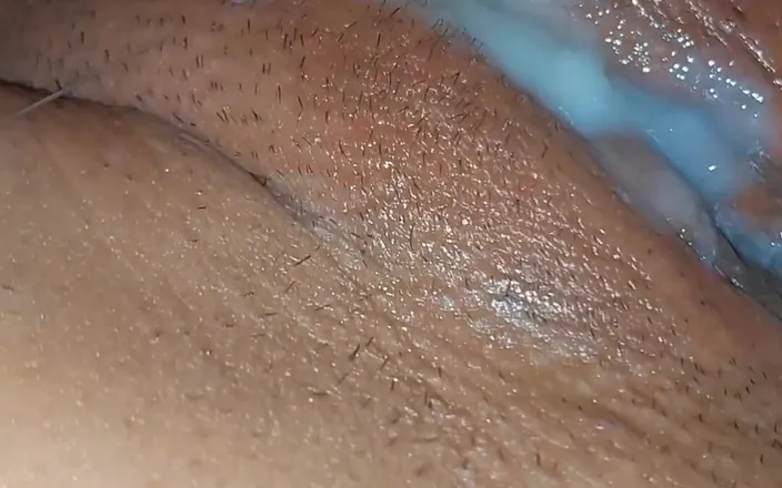 Records18: Cumshot on my little pussy