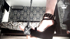 Goddess Misha Goldy: Můžu snadno zničit tvé hloupé malé ptáky! CBT a fantazie...