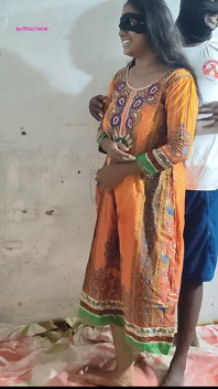 La bambolina telugu harika ha chiesto al ragazzo locale sesso accettato husbund completamente scopata figa harika
