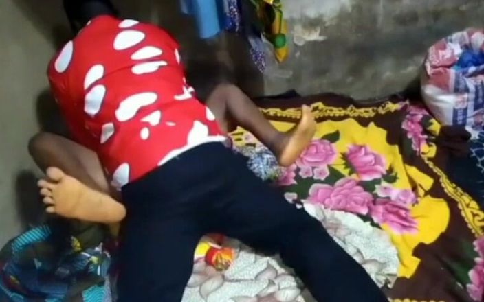 Pornsexlive: Aku ngentot ibu mertuaku yang udah nungguin di ranjangku