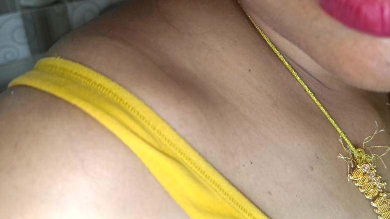 Pushpa porn: Percintaan di dapur suri rumah