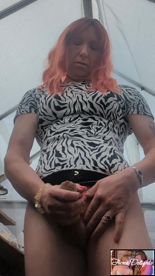 Fiona of Delights: 玩弄菲奥娜阿姨的