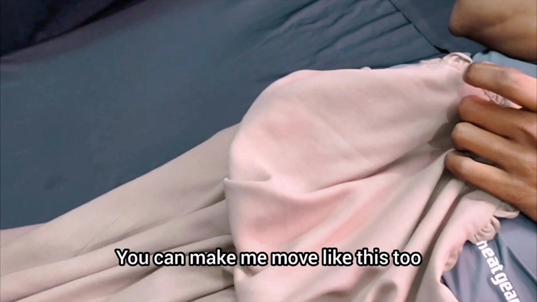 Sexykajalbhabhi: हॉट चोदने लायक मम्मी ने सौतेले बेटे को हस्तमैथुन करते हुए पकड़ा और उसकी मदद की