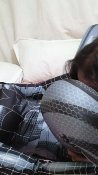 Spidergirl fazendo o que for preciso para receber minha porra - paródia pornô