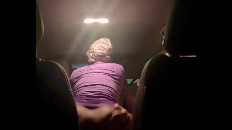 Hershey Kiss: 자지를 잘 빨아주는 변태 남친