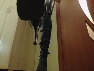 Bad ass bitch: Suck My Heels and Clean My Boots, Loser