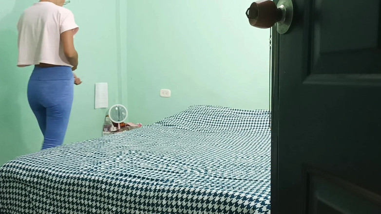 Swingersamateur40: Věděl jsem, že to nemám udělat, ale touha byla silnější než...