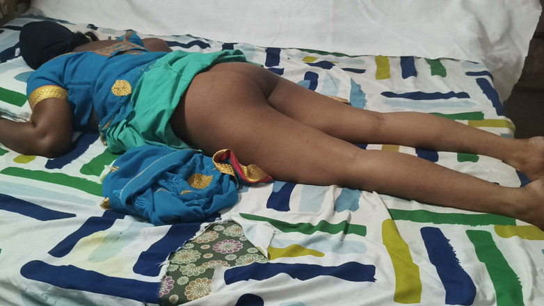Indian innocent wife: Konečně Jsem Zvládl Svou Manželku Hlídačku