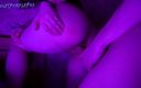 Violet Purple Fox: Соковита дівчина хоче великий член у свою мокру пизду
