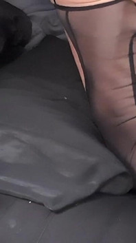 125 Mb / 3 Gb Cdmichelle Playing with Pumper to Get Cock Hard