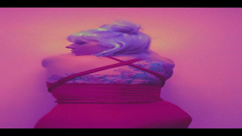 PaintedRose: Aceleraram.. Para quê? para o seu foguete vermelho. É claro