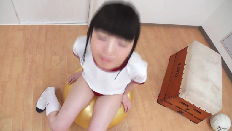 Strix: 아키하바라 메루 아마추어 비디오 원본 작품