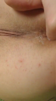 Anal Fingering and Farting From Shaved Ass