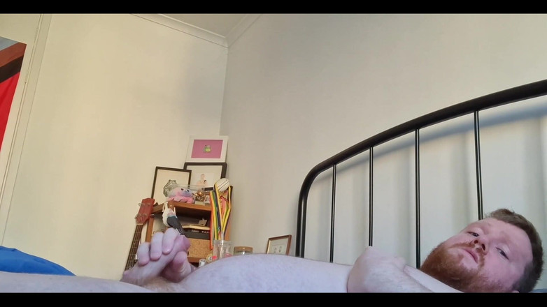 Touchstone: Eine nach dem training verschwitzte Beugungs- und wichs-session mit einem...