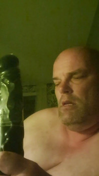 Bez dyskusji, grube dildo dla suki