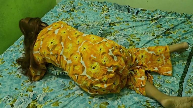 Faryal: Pakistani Beautiful Stepaunty Invite Hot Boy Big Ass Big Boobs