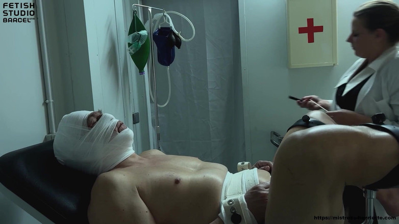 Mistress Henriette: Rumah Sakit 3 - Penerimaan Pasien