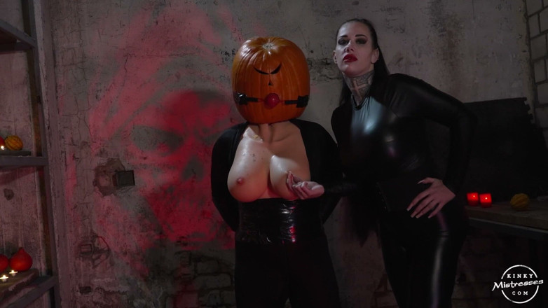 Kinky Mistresses: Halloween Spanking