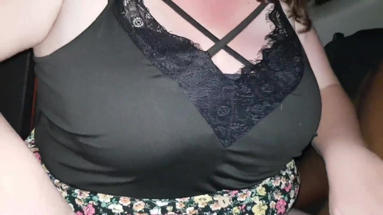 Real homemade BBW BBC porn: สาวอังกฤษอวบอิ่มหนุ่มน้อยรูดชักควยดำ Nata4sex อย่างเมามัน