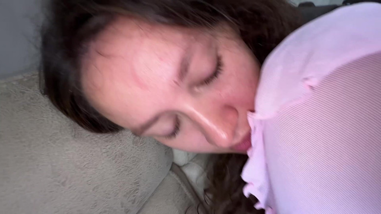 Lina_Forge: Seu buraco apertado quase quebrou - eu fodi minha meia-irmã em...