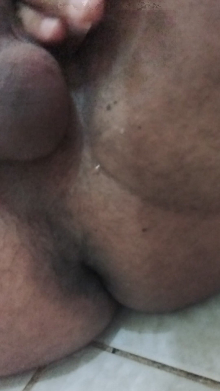 Teen Gay: とても美しいお尻とセックス、手コキ、ゲイの男の子のセックス