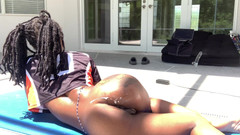 Faeandcheta: Si jalang eboni mengongkek jurulatih untuk tempat dalam pasukan