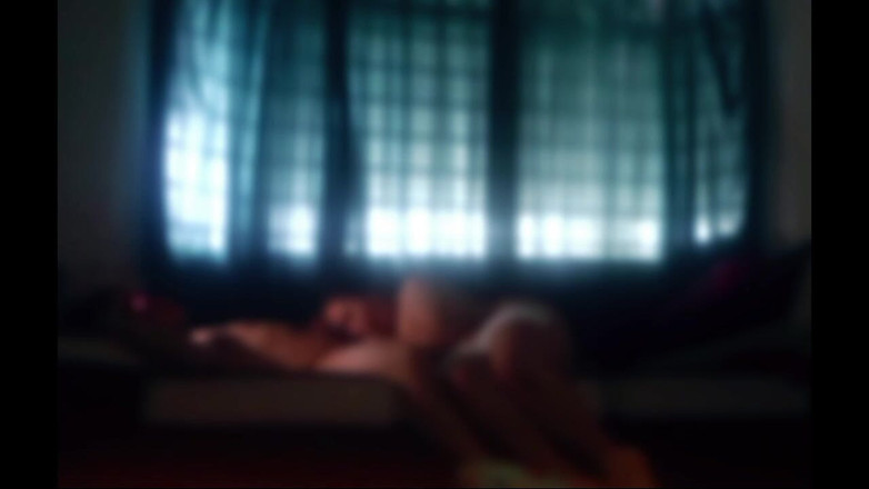 Aaron Sins: 이웃의 핫와이프