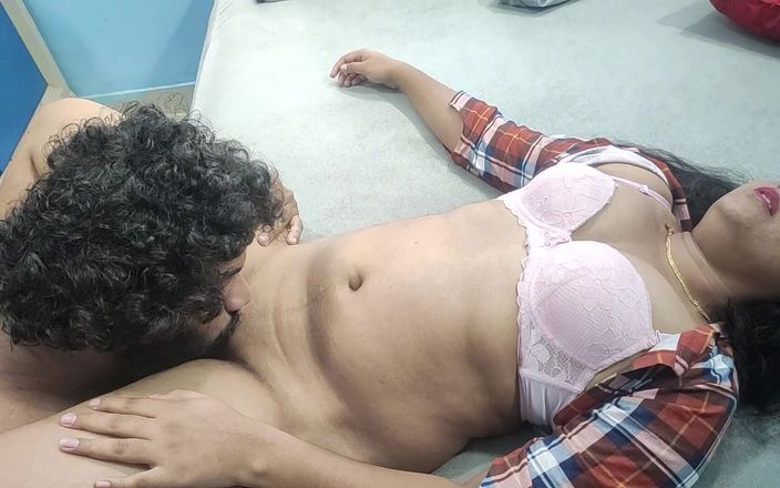 Vaigavarun45: Aksi hot adik tiri india dengan kaos dan celana jins...